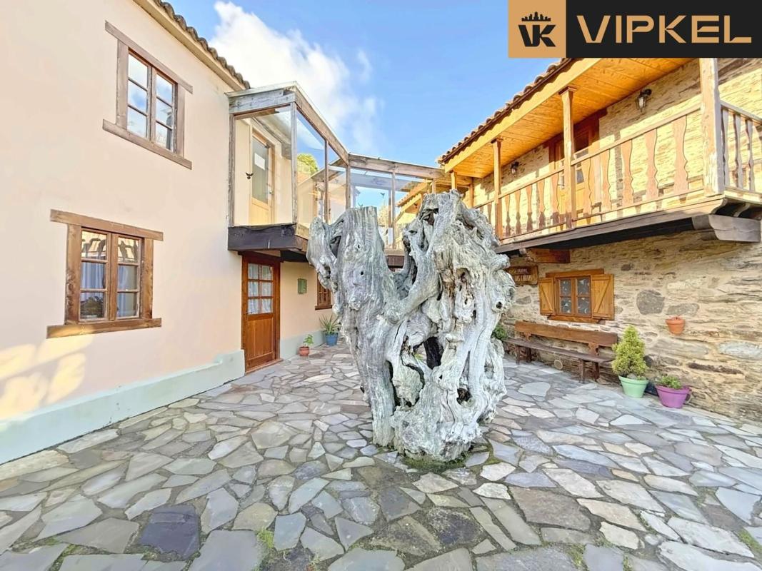 Properties for sale and rent in Spain photo 4