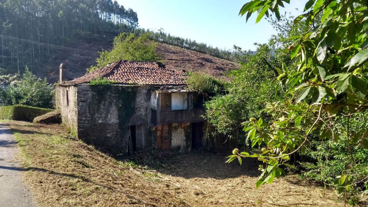 Venta de finca rústica en Lugar Picheira, 6 , Ortigueira photo 1