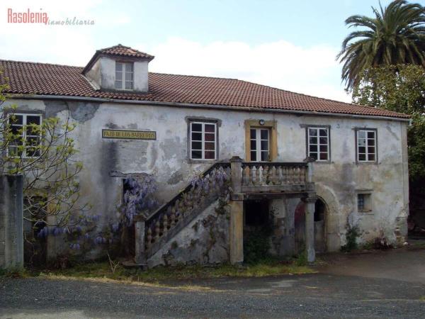 Chalet independiente en venta en Lugar Barreiros, 64, Ortigueira
photo 1