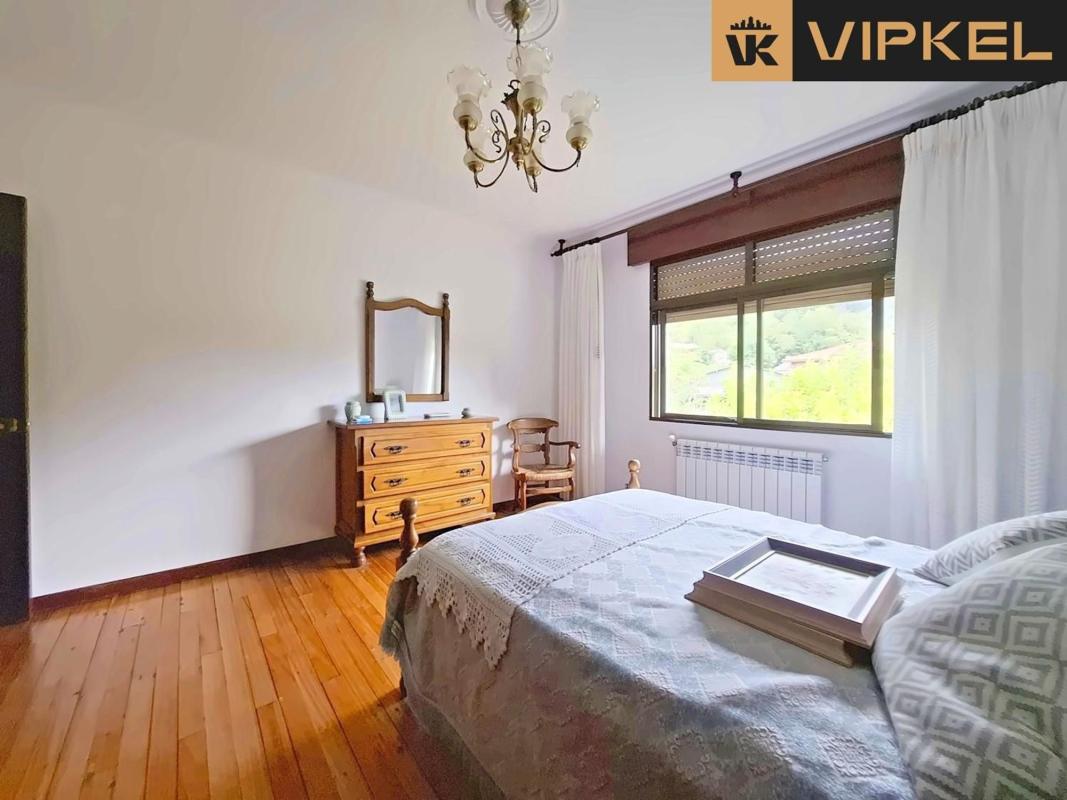 Venta de chalet independiente en SANTA MARIA DE MERA, Ortigueira
photo 4