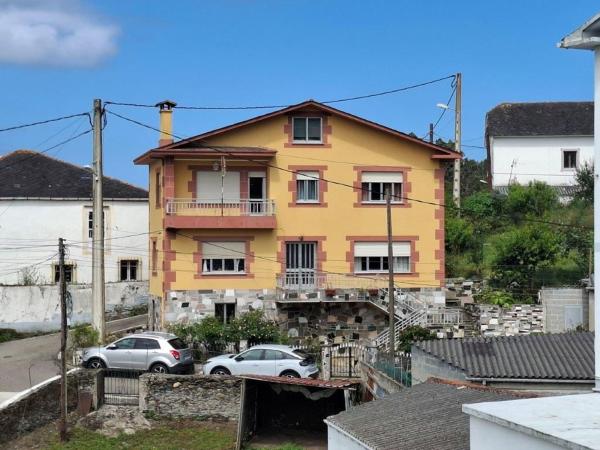 Casa independiente en Lugar Mogor, 1 photo 1
