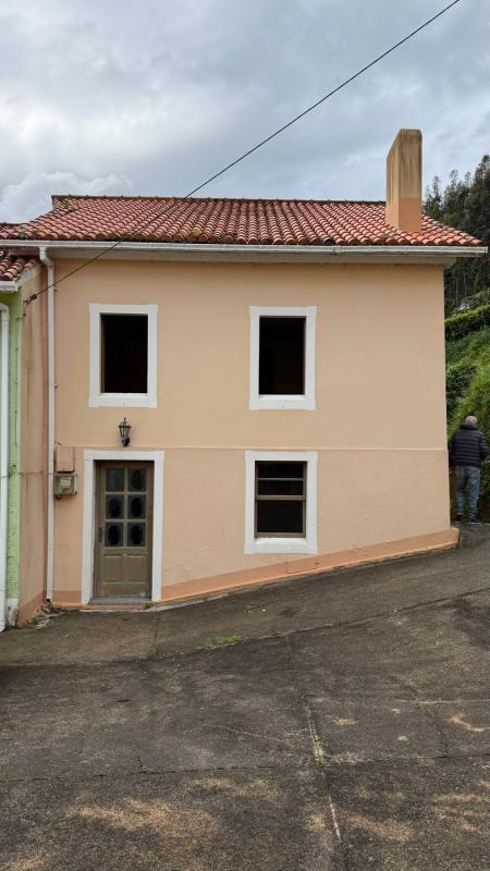 Properties for sale and rent in Spain photo 2