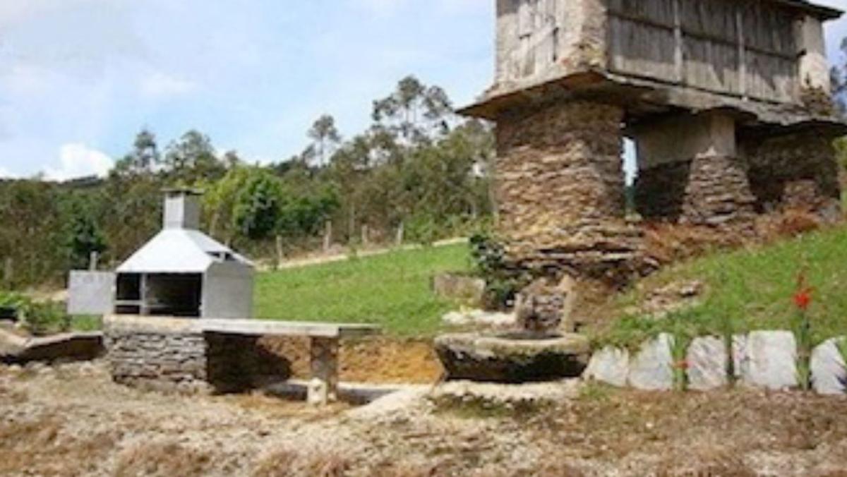 Venta de finca rústica en Troitín s/n , Mañon photo 2