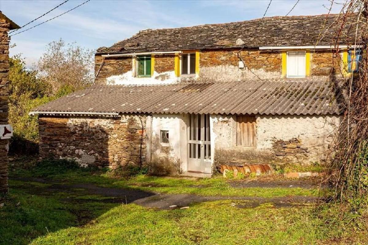 Venta de chalet adosado en  Ortigueira , Ortigueira photo 2