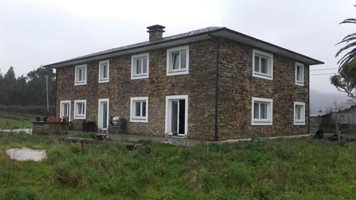 Sale of independent chalet in Suaigrexa s/n, Ortigueira
photo 2