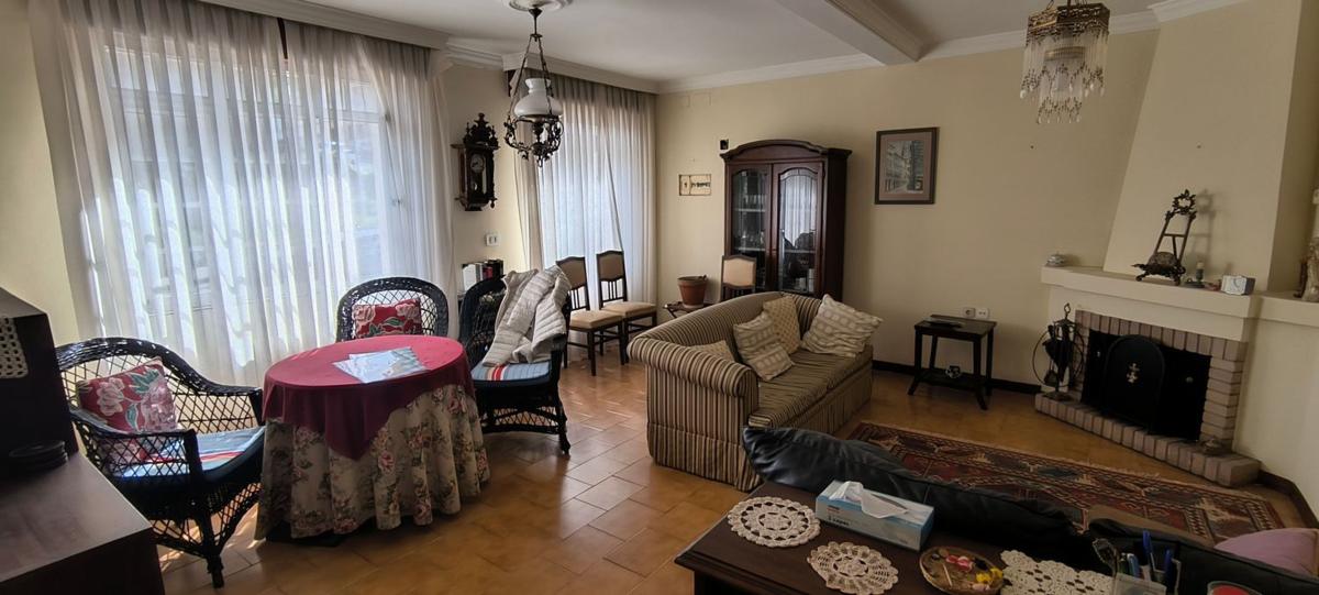 Sprzedaż szeregowego domku w SANTA ISABEL, 3 , Santiago de Compostela photo 3