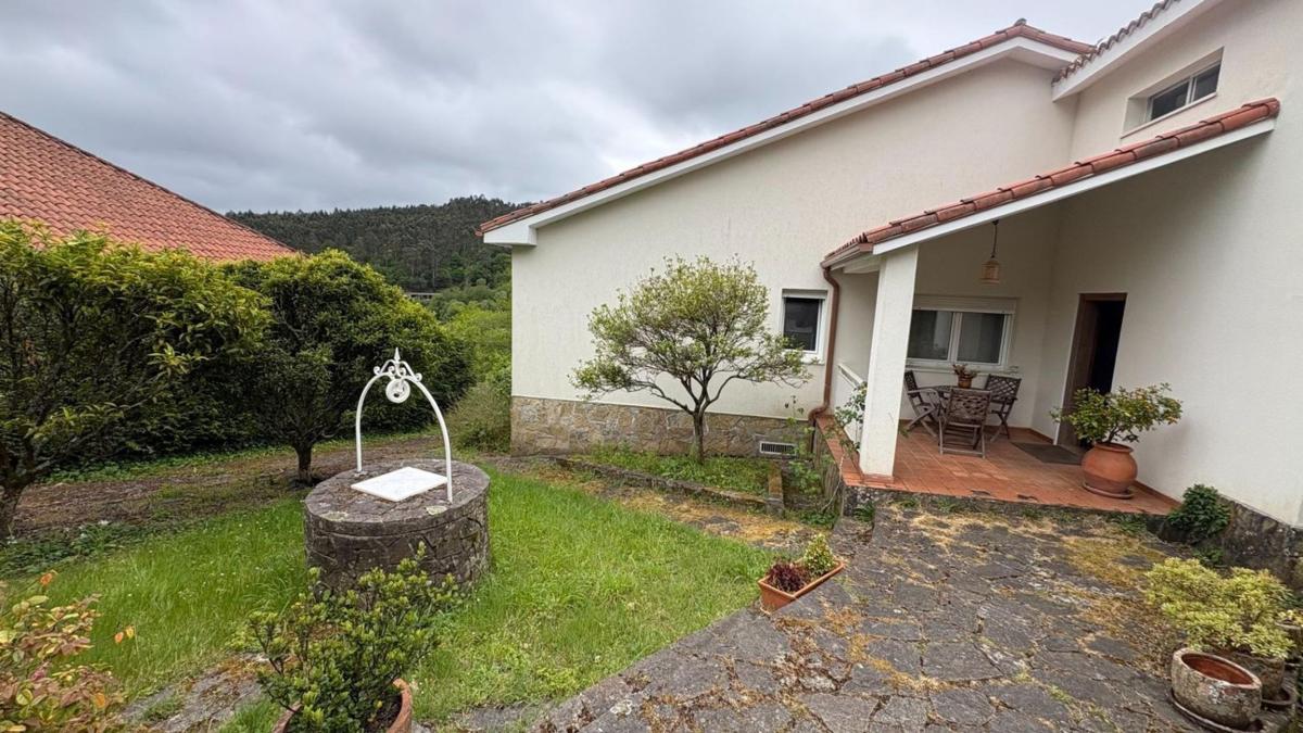 Venta de chalet independiente en Calle Cerdeira, Teo
 photo 2