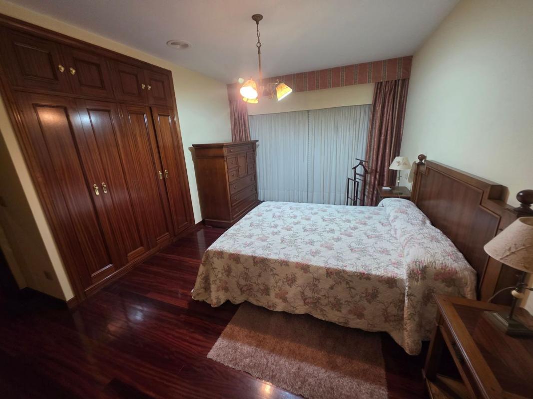 Venta de chalet adosado en  Urbanización Aldea Nova , Ames photo 5