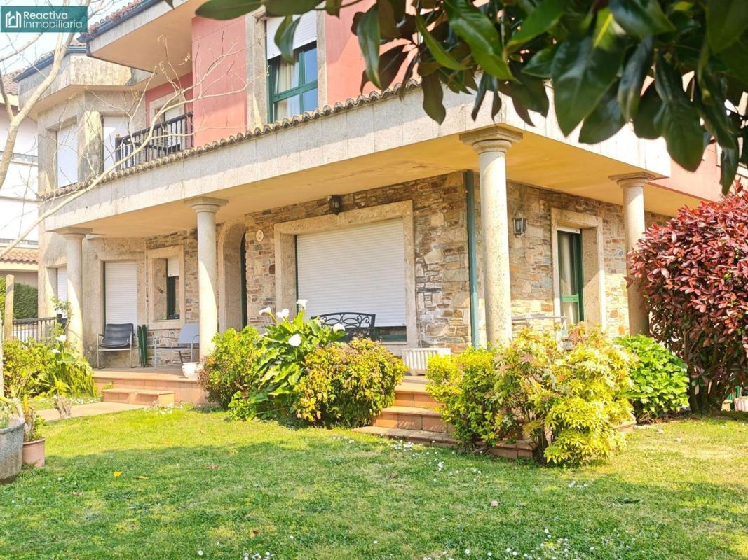 Venta de chalet independiente en Calle Fonte do Briso, Teo
 photo 4
