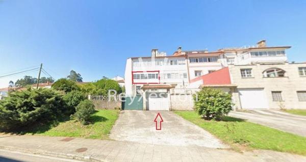 Chalet independiente en venta en Camino dos Vilares, Santiago de Compostela
photo 1