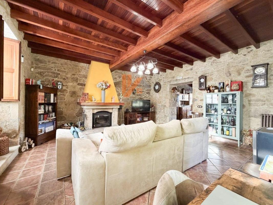 Продажа отдельного шале в Aldea Costoia, Эймс photo 4