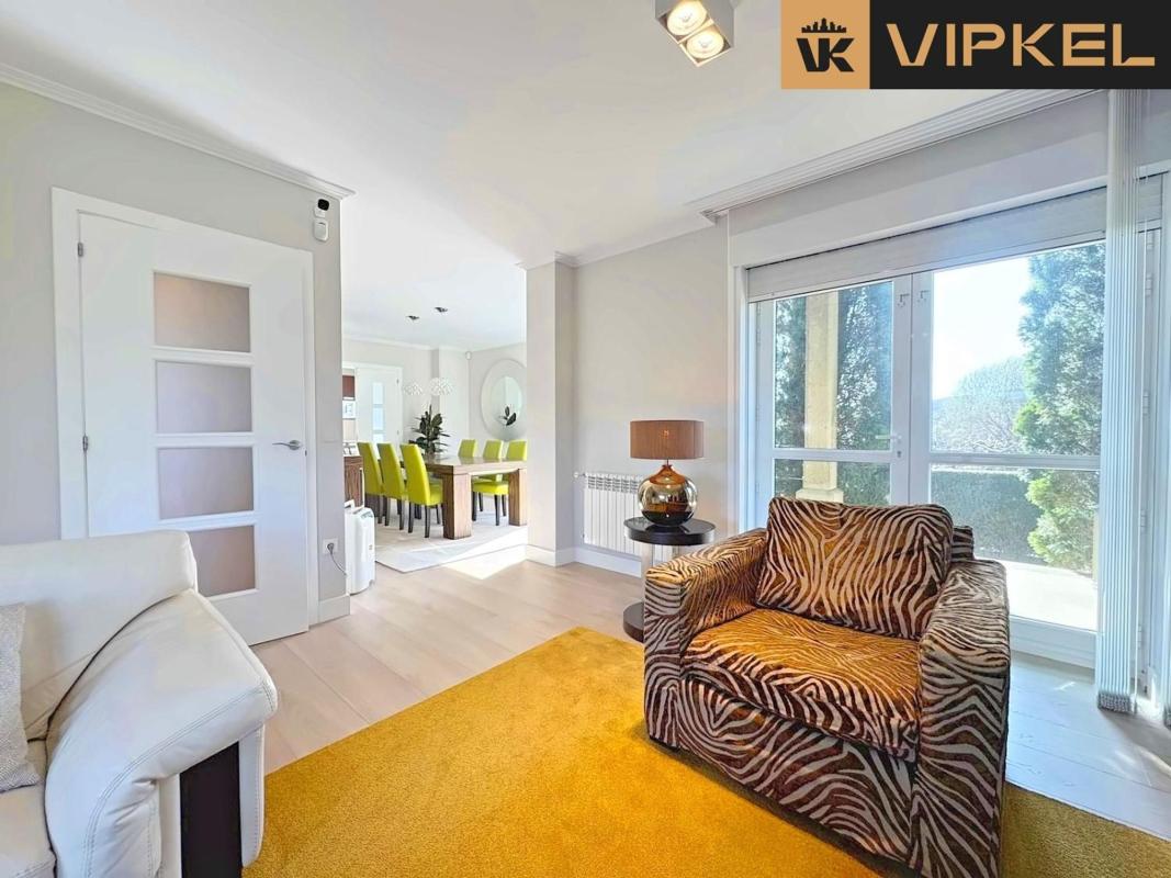 Sale of independent chalet in LG PENA, Santiago de Compostela
 photo 5