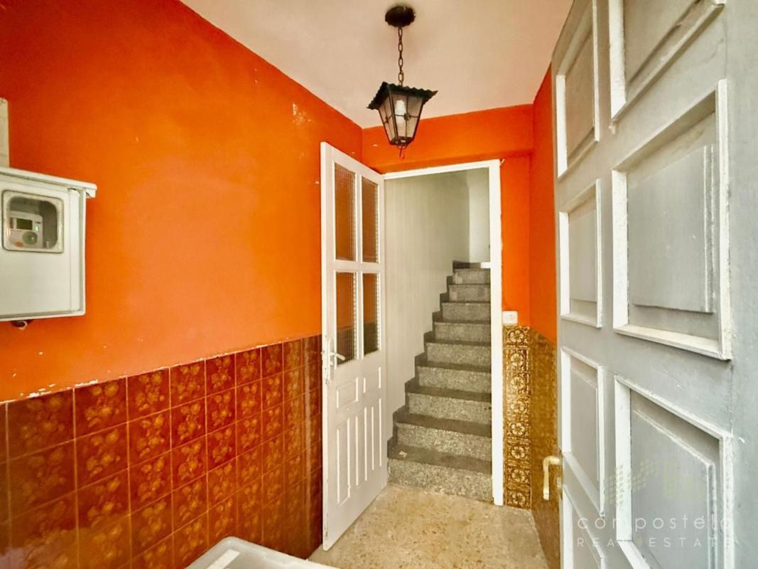 Продажа отдельного шале в  Calle do Campo das Hortas, Сантьяго-де-Компостела photo 4