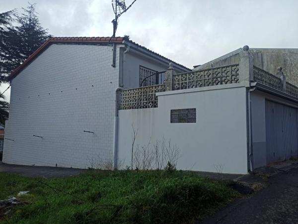 Chalet pareado en calle Canceelas, 46 thumbnail 1