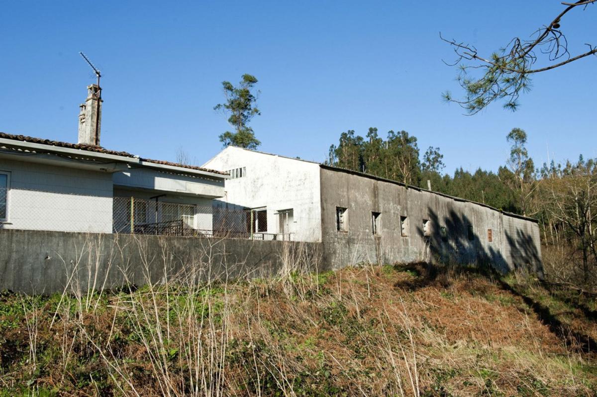 Sale of independent chalet in Campus norte - S.Caetano, Santiago de Compostela
photo 2