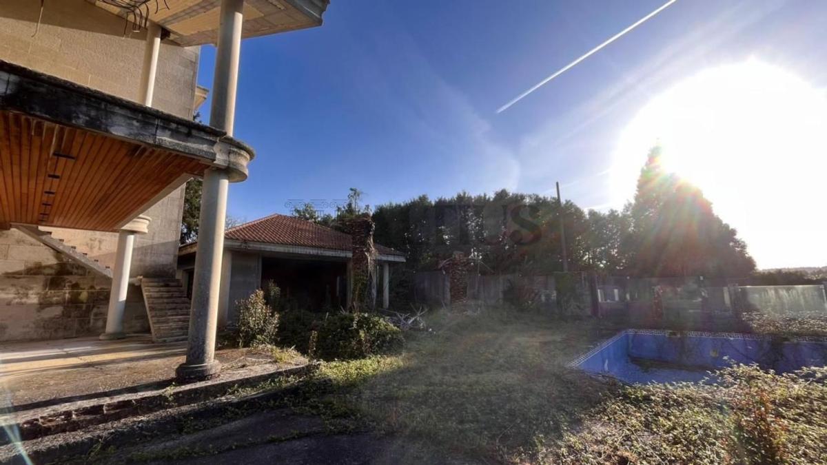 Venta de chalet independiente en Catro Camiños, Teo
photo 5