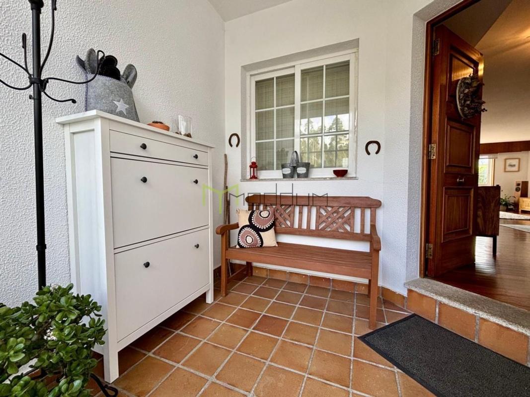 Venta de chalet adosado en Calle Rosalía de Castro , Teo photo 2