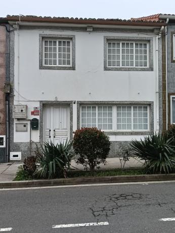 Chalet adosado en calle da Virxe Branca photo 1