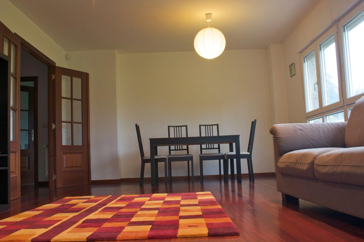Sale of independent chalet in Calle Senande, 67, Santiago de Compostela
photo 5