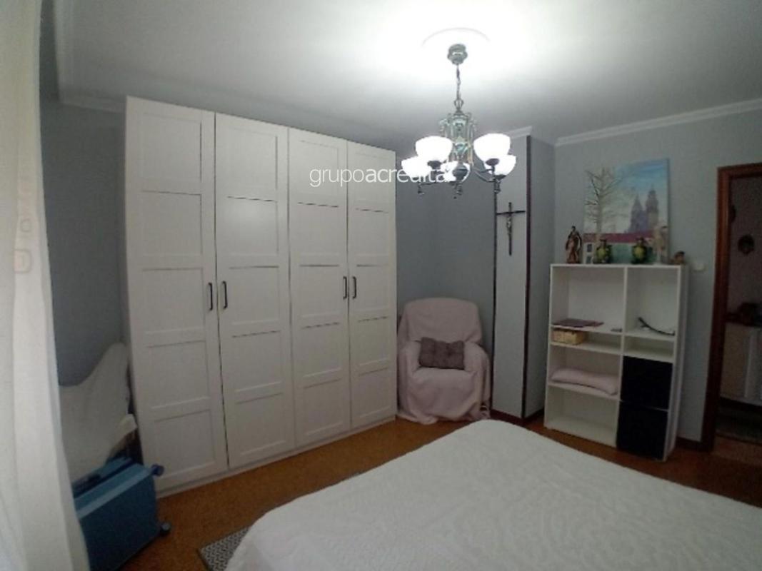 Sale of independent chalet in Campus sur - Santa Marta, Santiago de Compostela
 photo 5