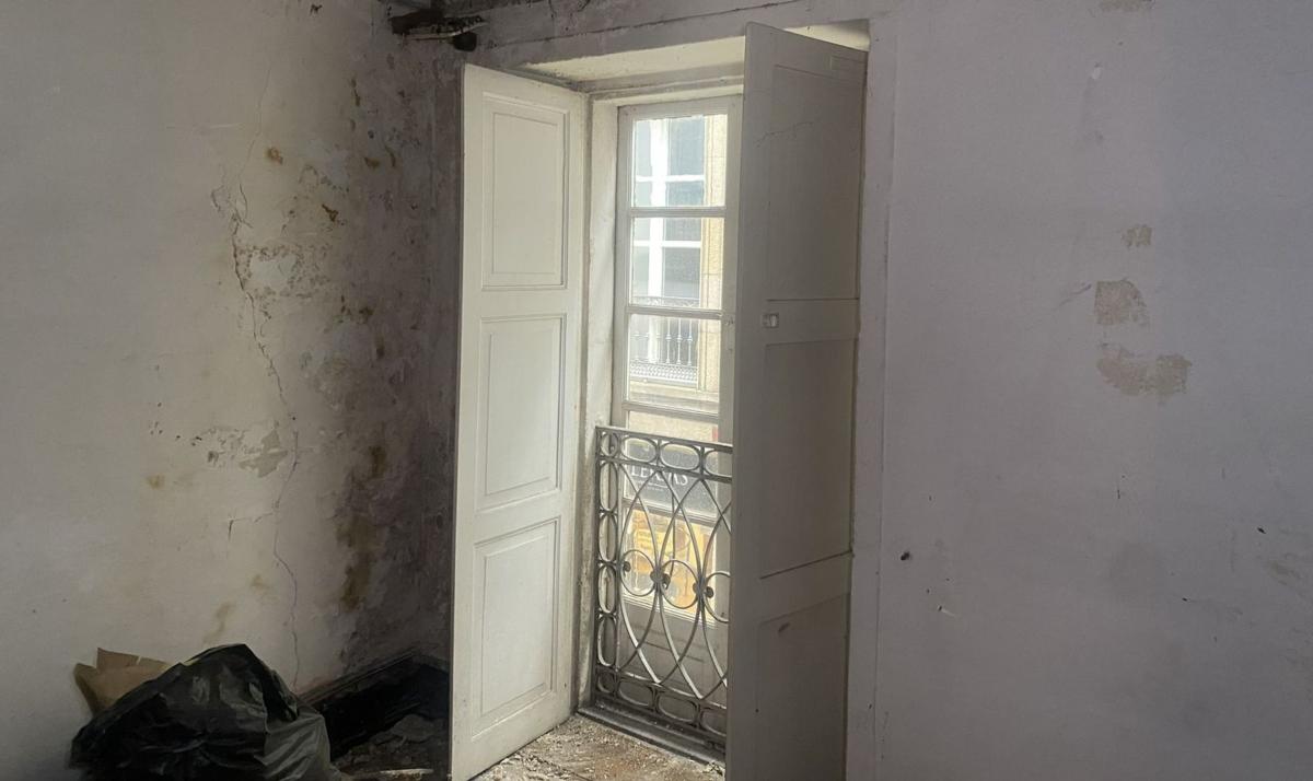 Продажа таунхауса в Calle das Orfas, 13 , Сантьяго-де-Компостела photo 1