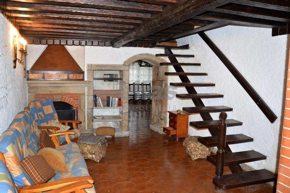 Venta de chalet independiente en Campus sur - Santa Marta, Santiago de Compostela
photo 1
