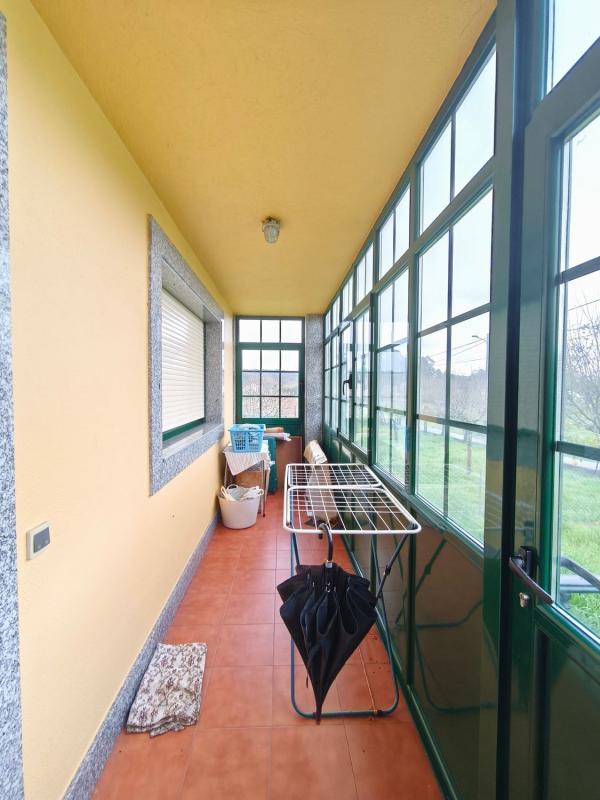 Sale of independent chalet in Lugar Carballal, Santiago de Compostela
 photo 5