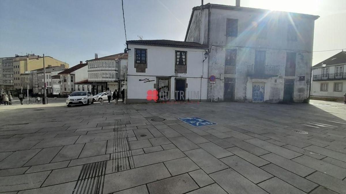 Venta de chalet independiente en Calle da Cruz de San Pedro, Santiago de Compostela
photo 1