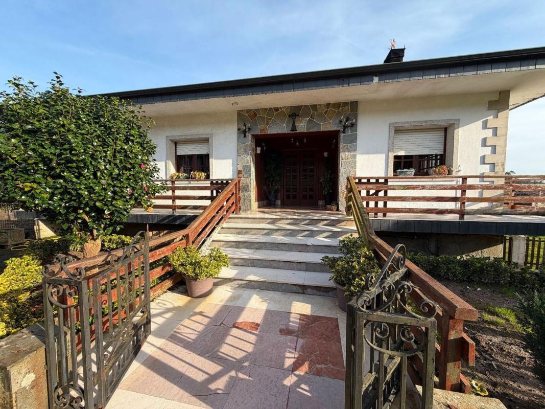 Sale of independent chalet in Lugar Francelos, Kings
photo 3