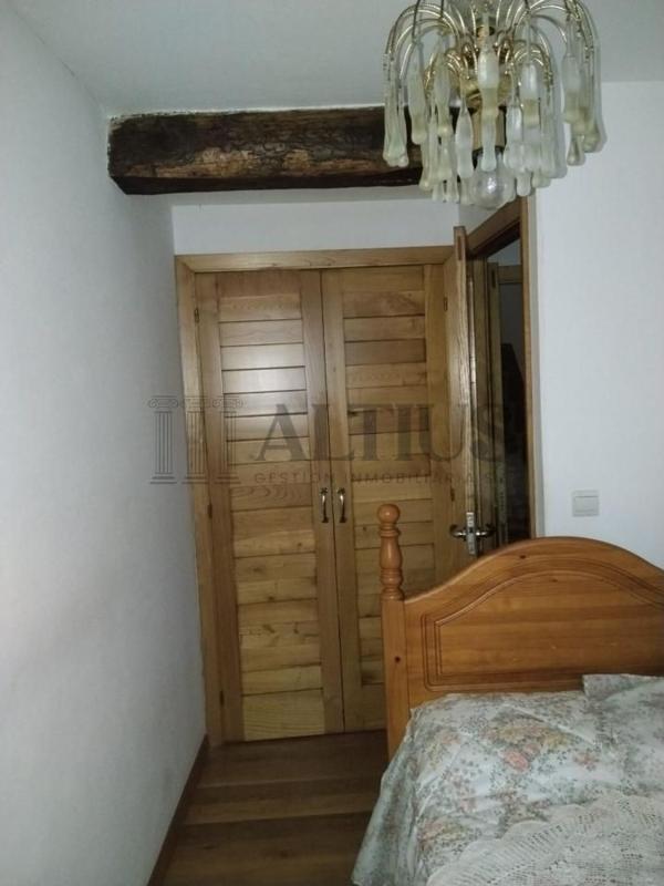 Sprzedaż niezależnego domku jednorodzinnego w  Calle CASTRO, A CALDERERIA, Santiago de Compostela photo 2