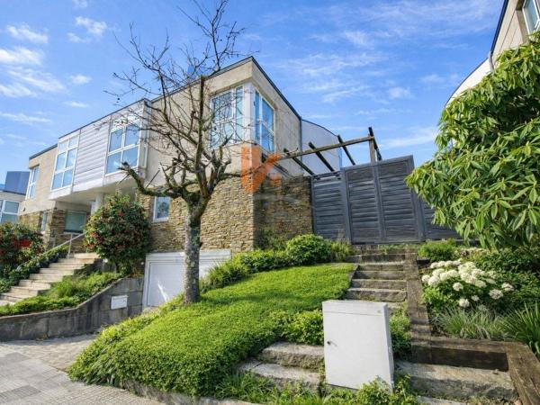 Casa independiente en calle de Ferrol thumbnail 2