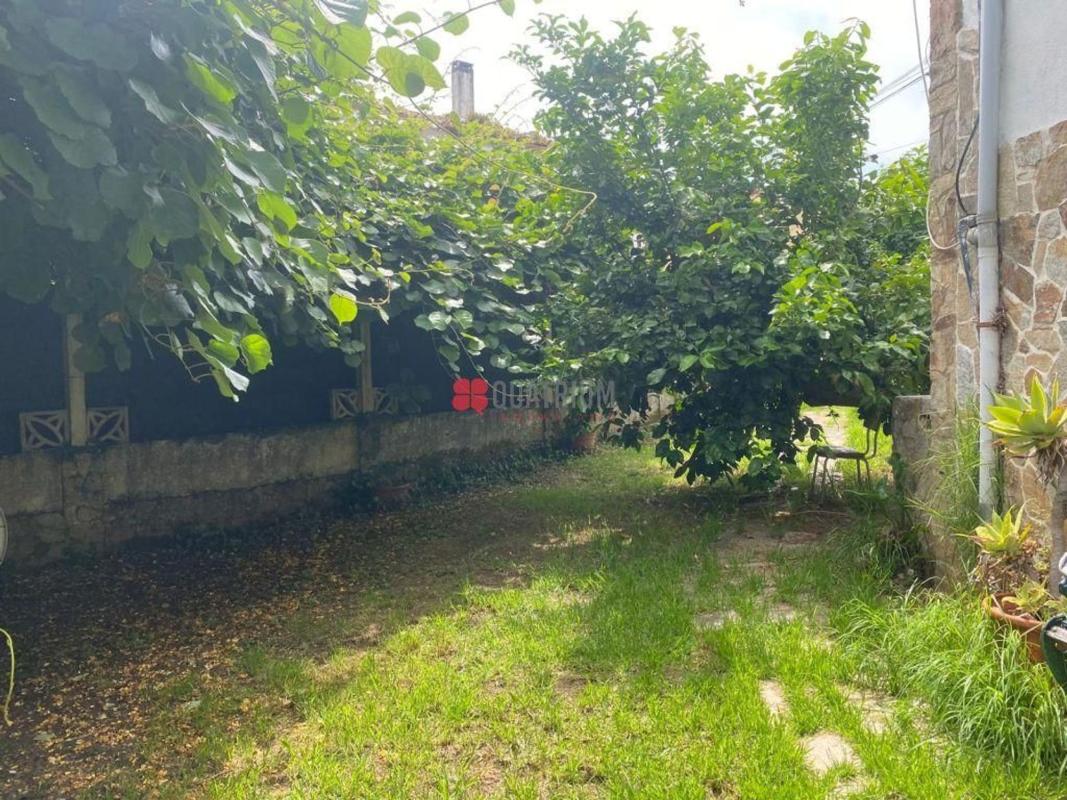 Sale of independent chalet in Calle de Lamas de Abade, Santiago de Compostela
photo 3