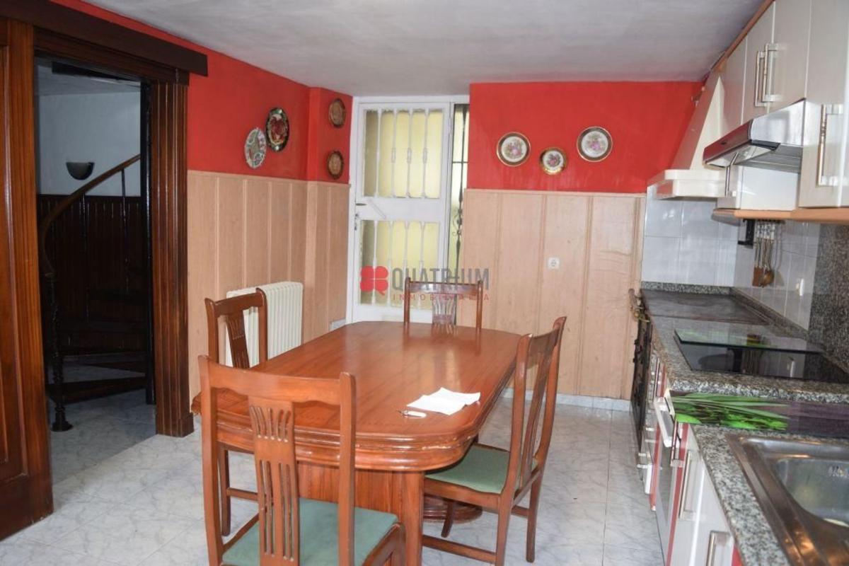 Venta de chalet independiente en Travesía de Balcaide, Teo
photo 5