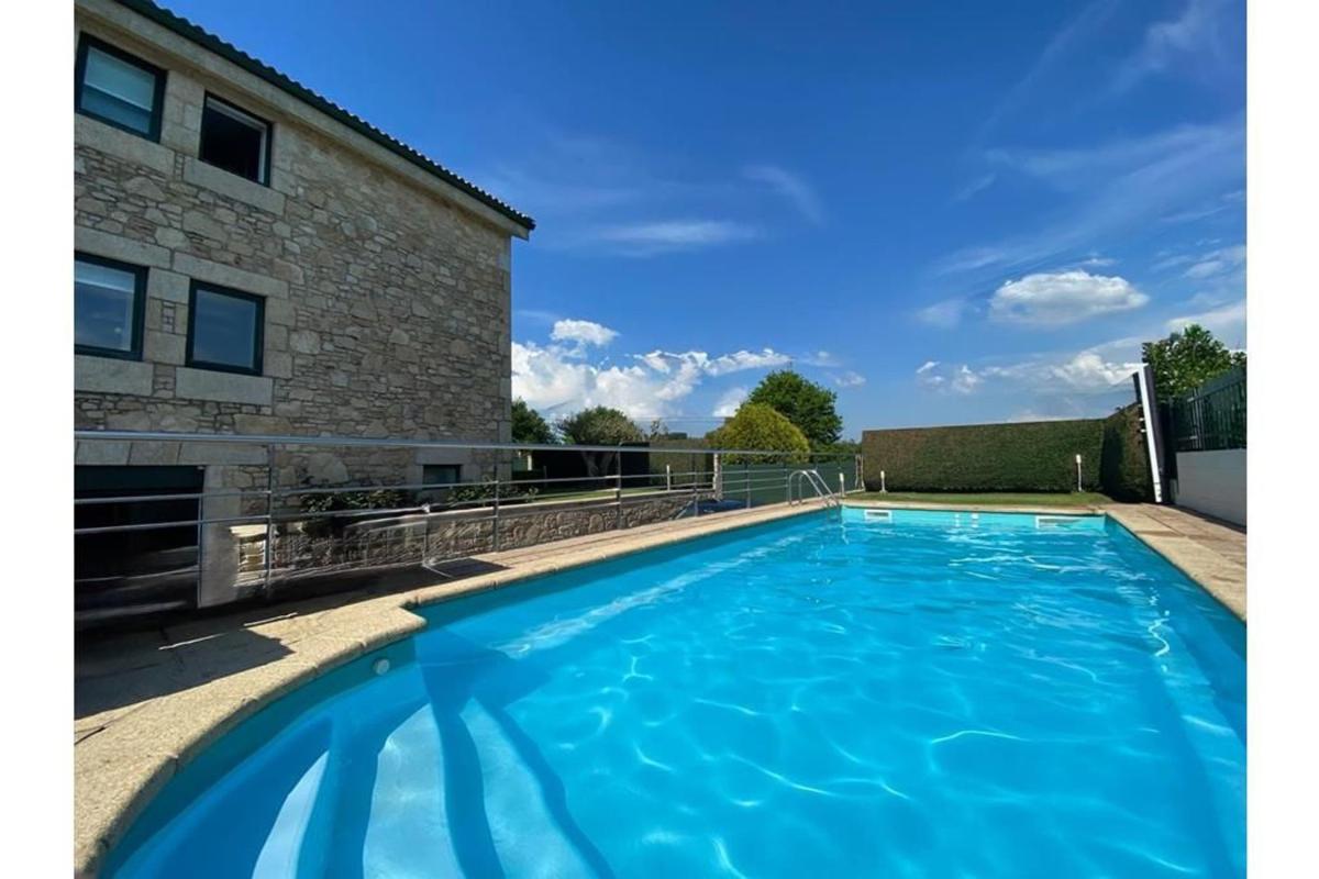 Sale of independent chalet in Calle da Pena, Santiago de Compostela
 photo 4