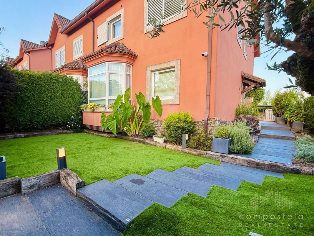 Продажа отдельного шале в Calle do Piñeiro de Villestro, Сантьяго-де-Компостела photo 4