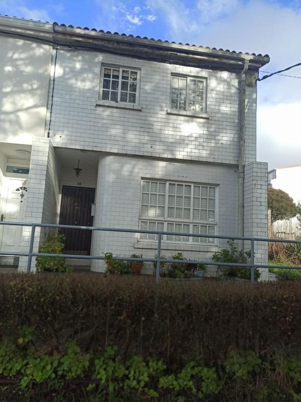 Properties for sale and rent in Spain photo 2