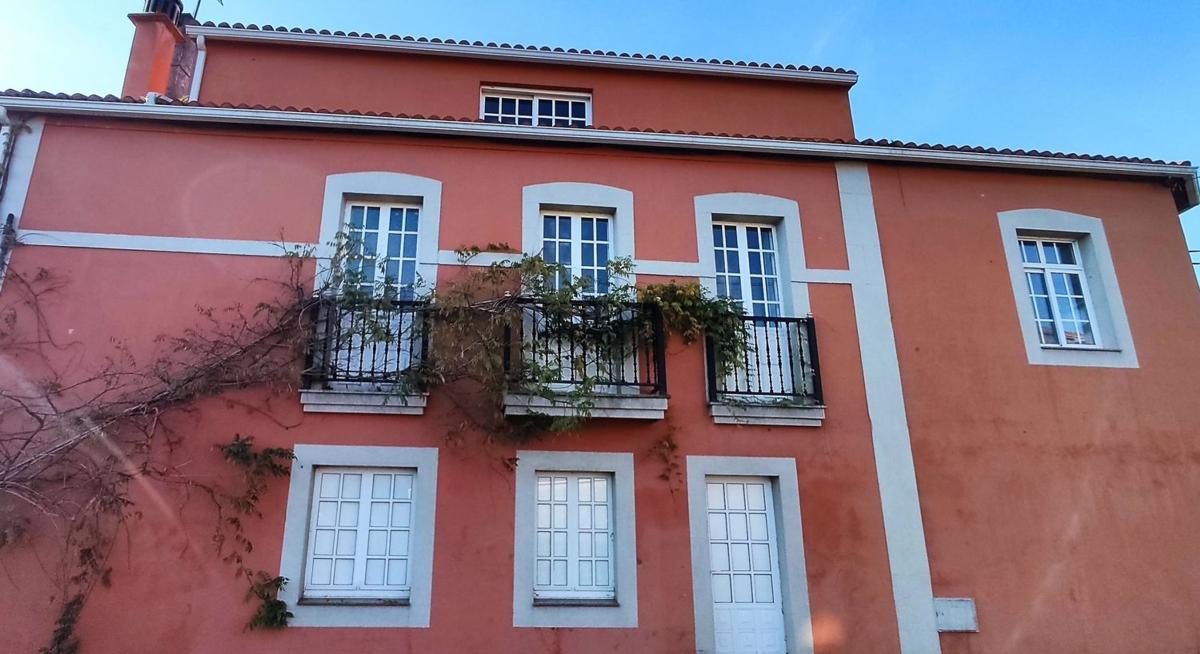 Venta de chalet independiente en Teo, Teo
photo 1