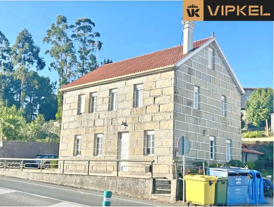 Продажа отдельного шале в Santa Cruz Ribadulla, Ведра photo 1