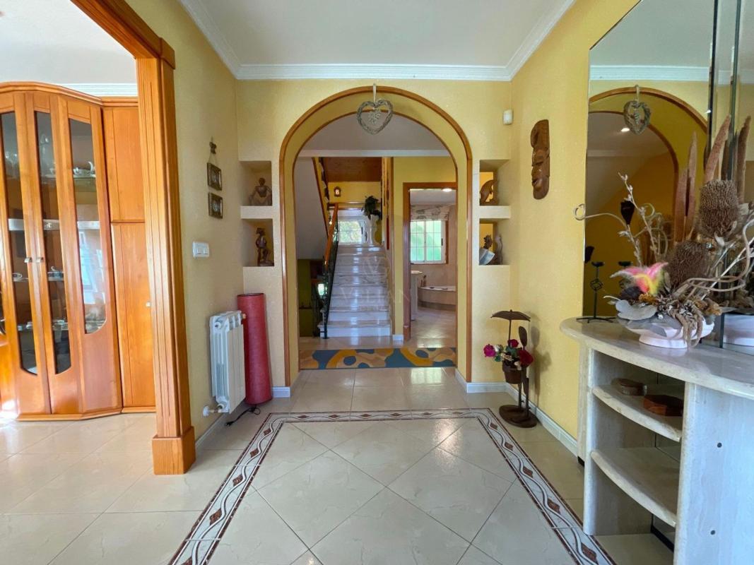Venta de chalet independiente en Aldea Tembra, Brion
 photo 5