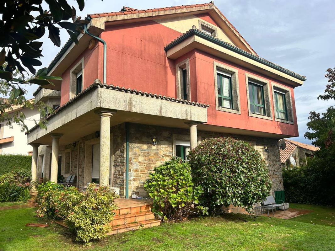 Venta de chalet independiente en Calle Fonte do Briso, Teo
photo 1