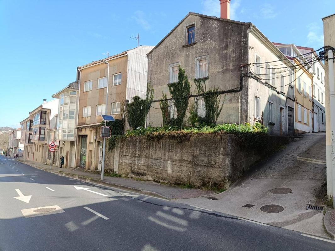Продажа отдельного шале в Calle da Estrada, 77 A, Сантьяго-де-Компостела photo 1