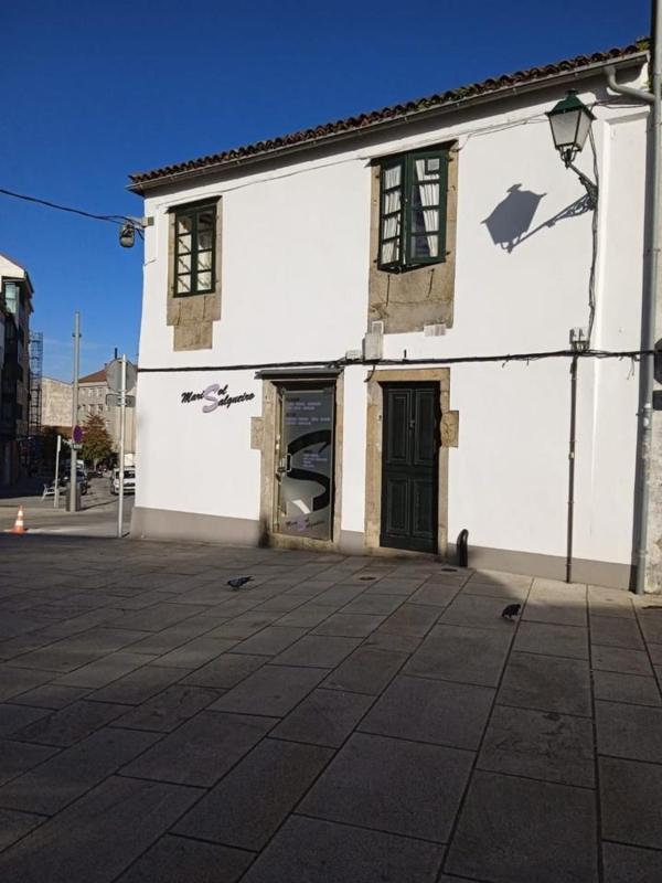 Sale of independent chalet in Calle da Cruz de San Pedro, Santiago de Compostela
photo 1