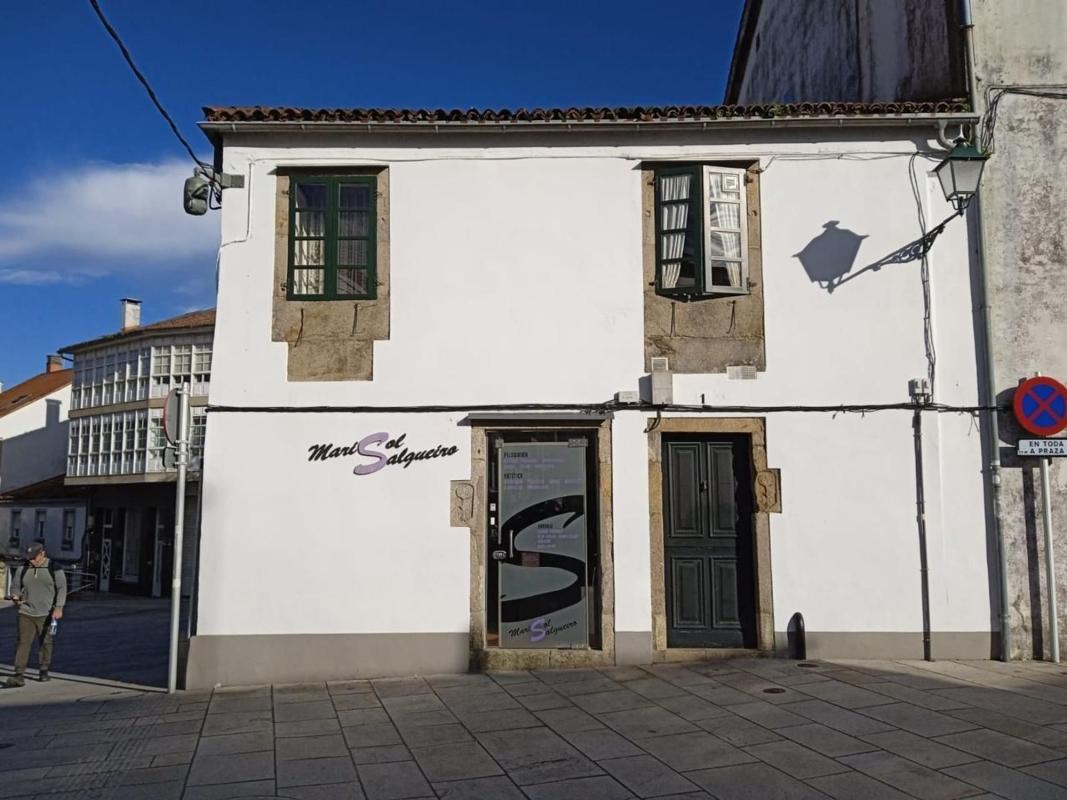Sale of independent chalet in Calle da Cruz de San Pedro, Santiago de Compostela
photo 3