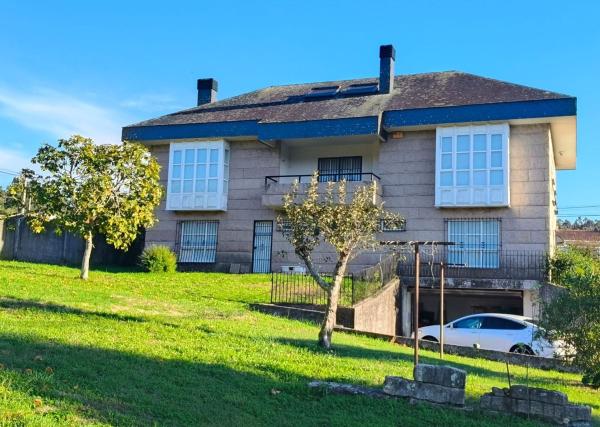 Casa independiente en Aldea Framil photo 1