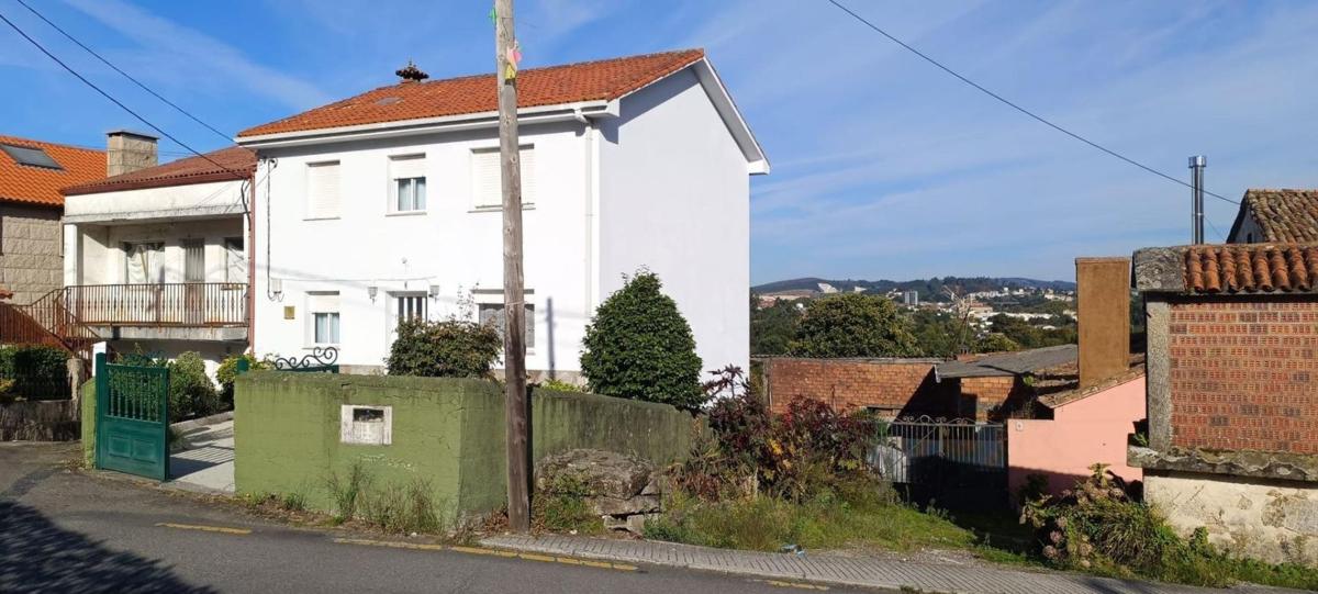 Продажа отдельного шале в  Calle de Serafín Zas, Сантьяго-де-Компостела photo 5