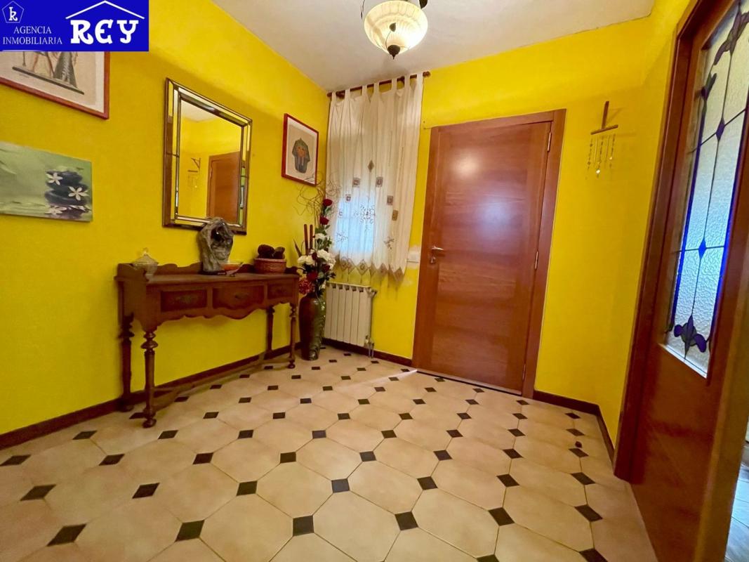 Venta de chalet independiente en Calle da Estación de Osebe, Teo
photo 4