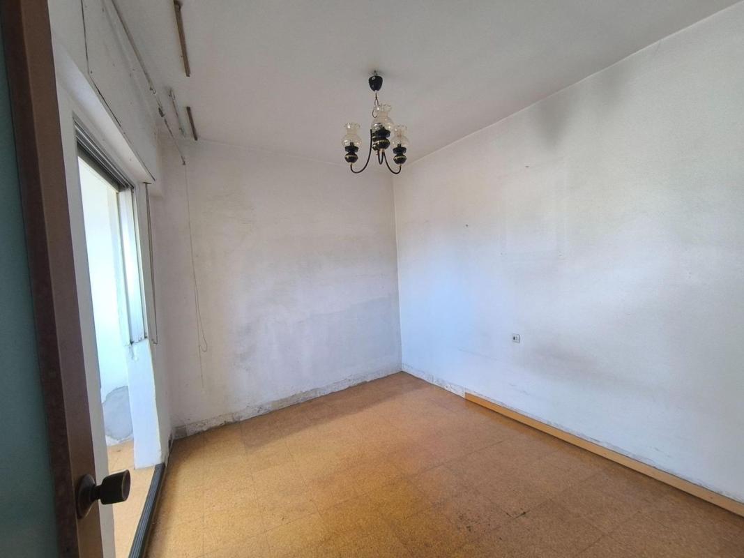 Sale of independent chalet in Calle do Campo de Santa Marta, Santiago de Compostela
photo 3