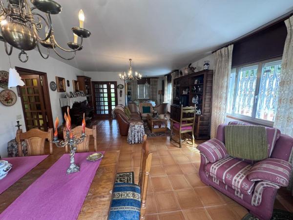 Casa independiente en travesía de Pardiñas thumbnail 2