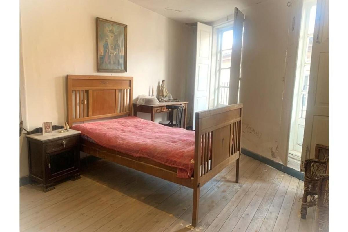 Sale of townhouse in Calle Nova , Santiago de Compostela photo 4