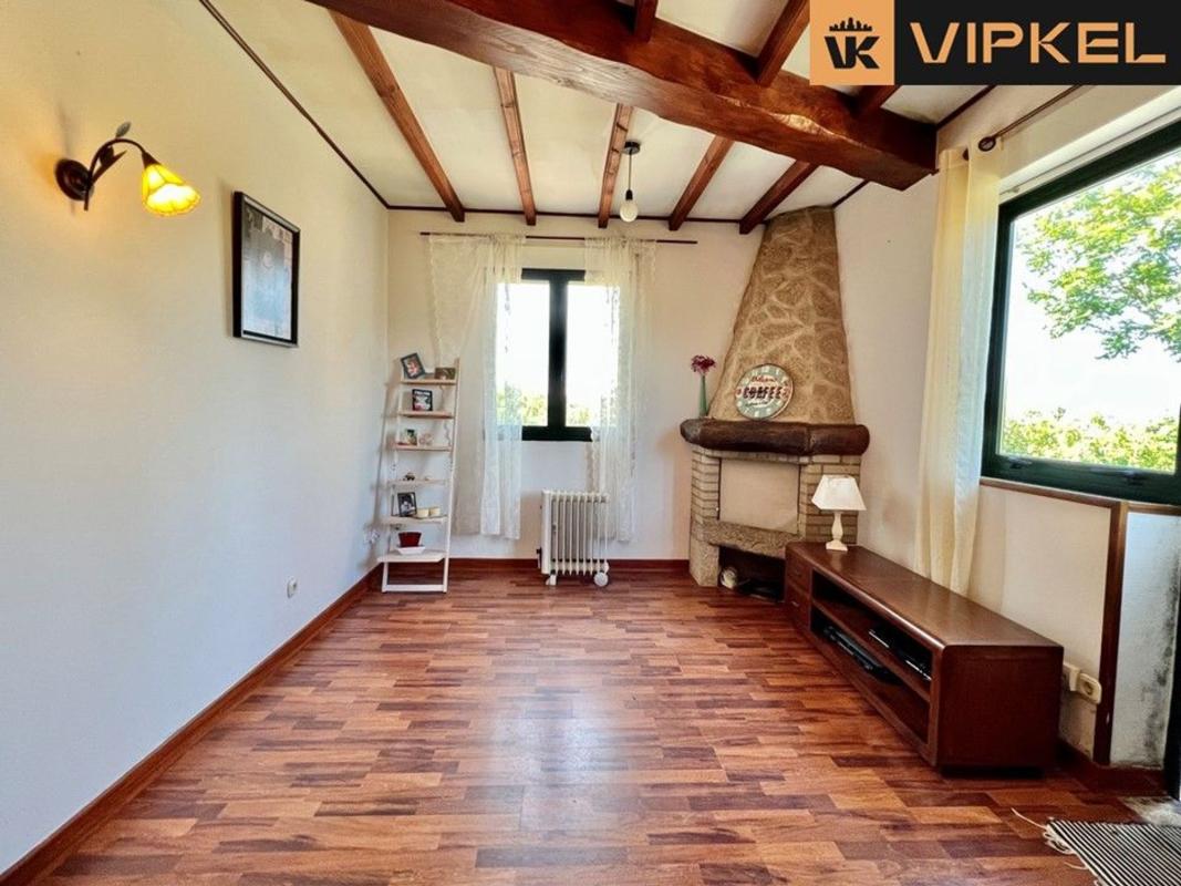 Продажа отдельного шале в  Aldea Vilaverde, Эймс photo 5